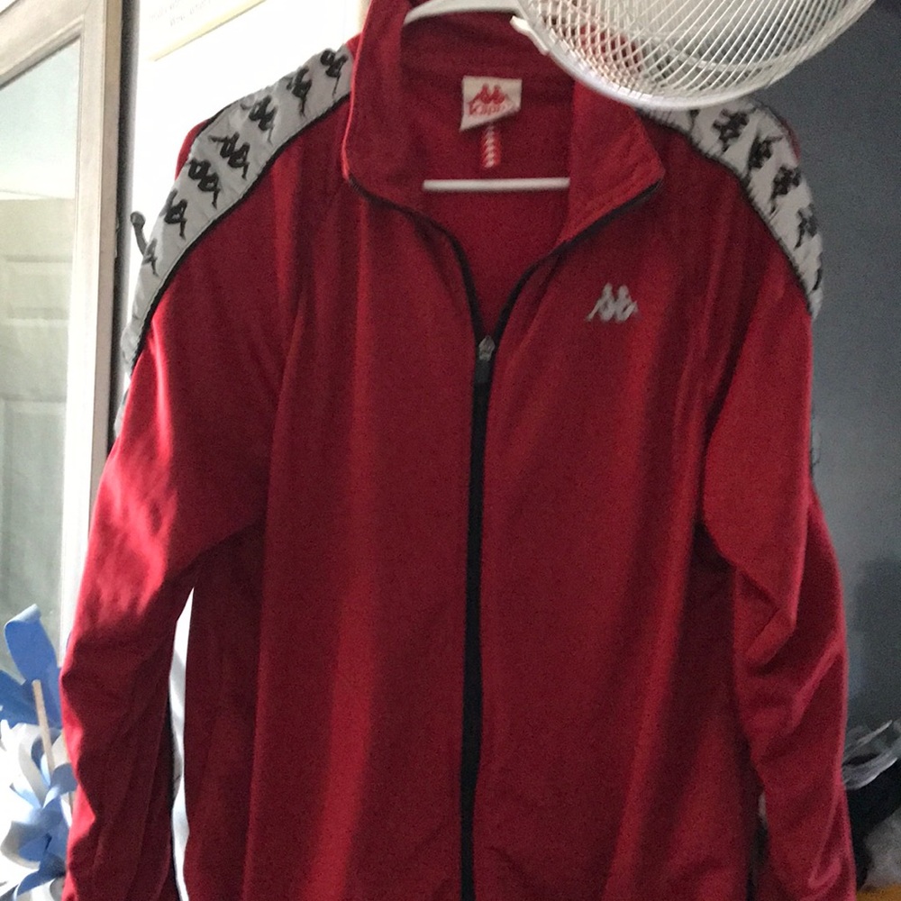 Kappa zip front red lightweight 222 Banda Anniston